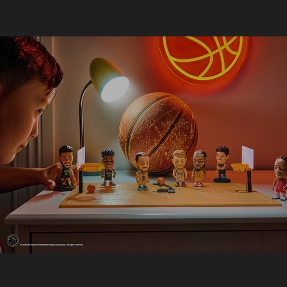 Zuru NBA Ballers Surprise Balls Set - Picture 11 of 16